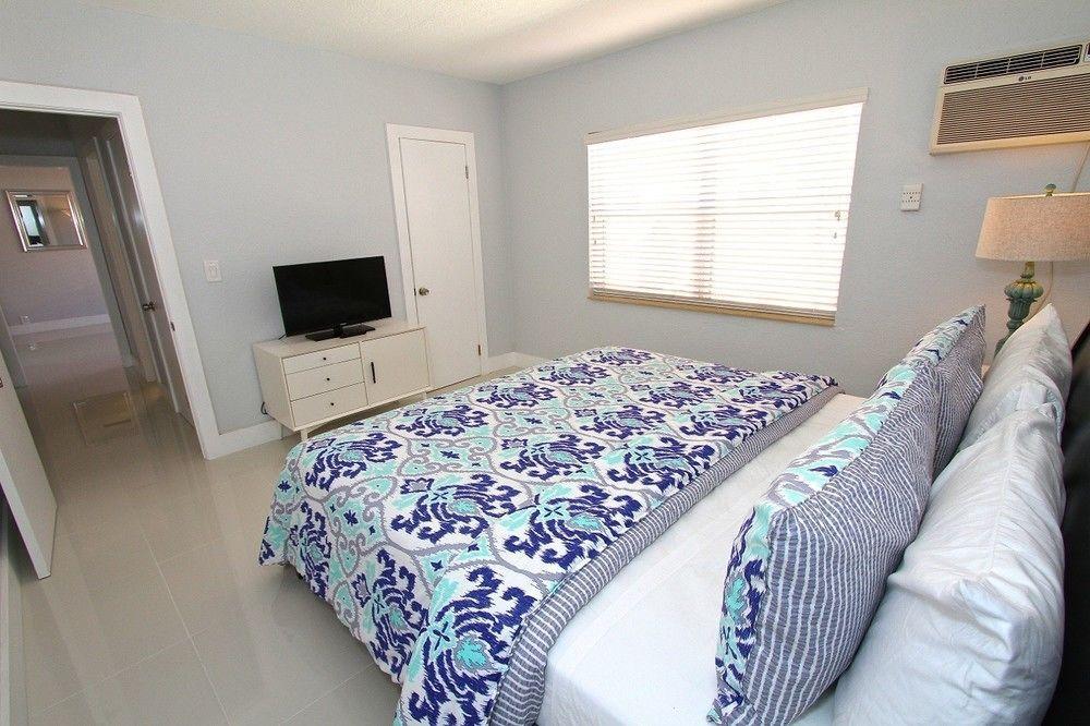 Blue Strawberry By The Sea Hotell Lauderdale-by-the-Sea Eksteriør bilde