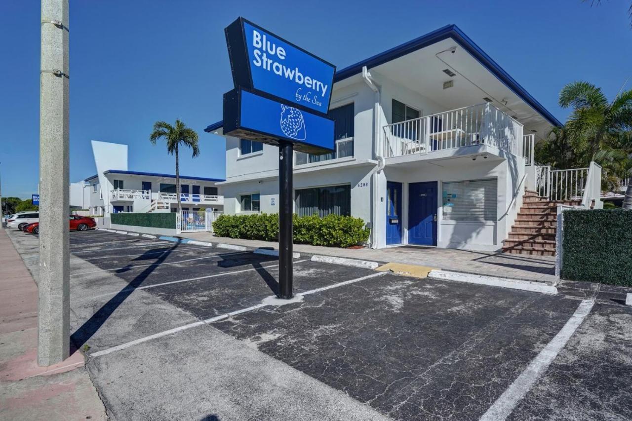 Blue Strawberry By The Sea Hotell Lauderdale-by-the-Sea Eksteriør bilde
